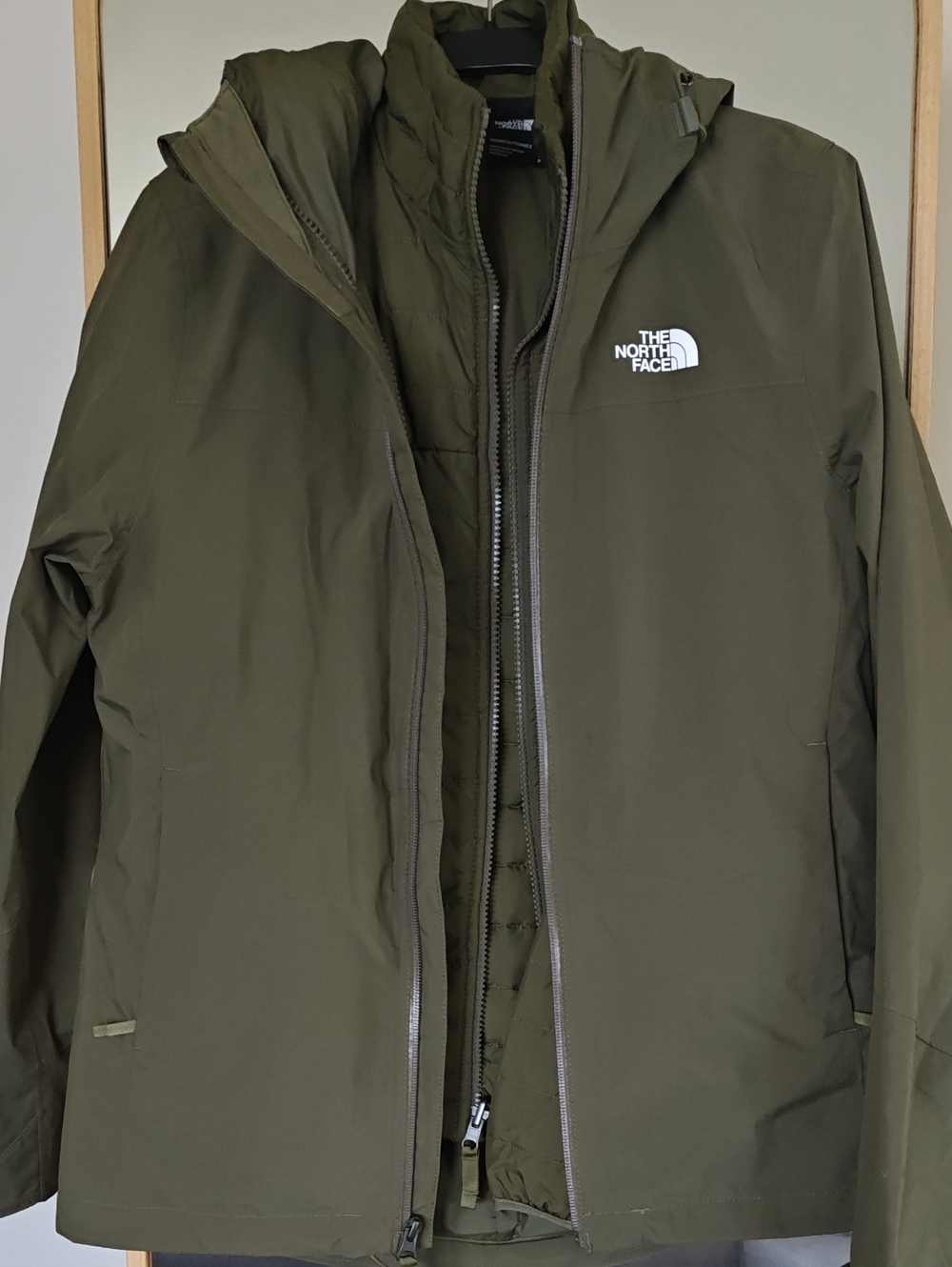 Like New - The North Face Women's Olive Puffer Jacket with Hood